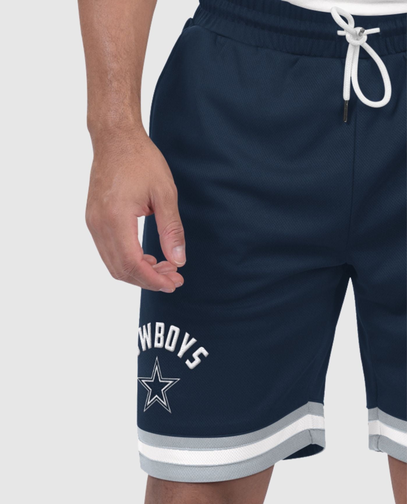 Front Logo on Hem of Dallas Cowboys Pro Player 9 Inch Basketball Shorts | Cowboys Navy