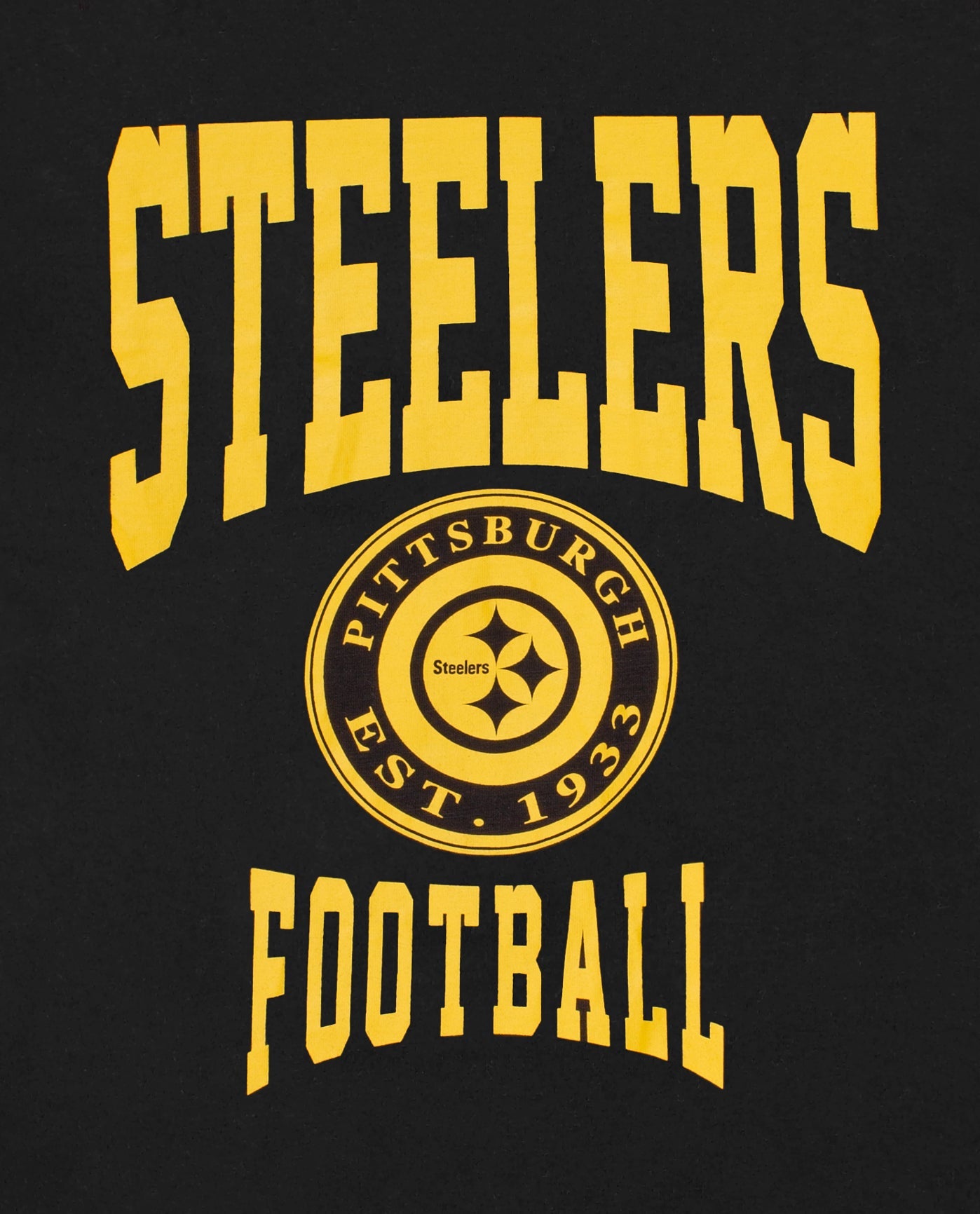 Team Name and Logo on Front of Pittsburgh Steelers Short Sleeve Crew Neck Shirt | Black