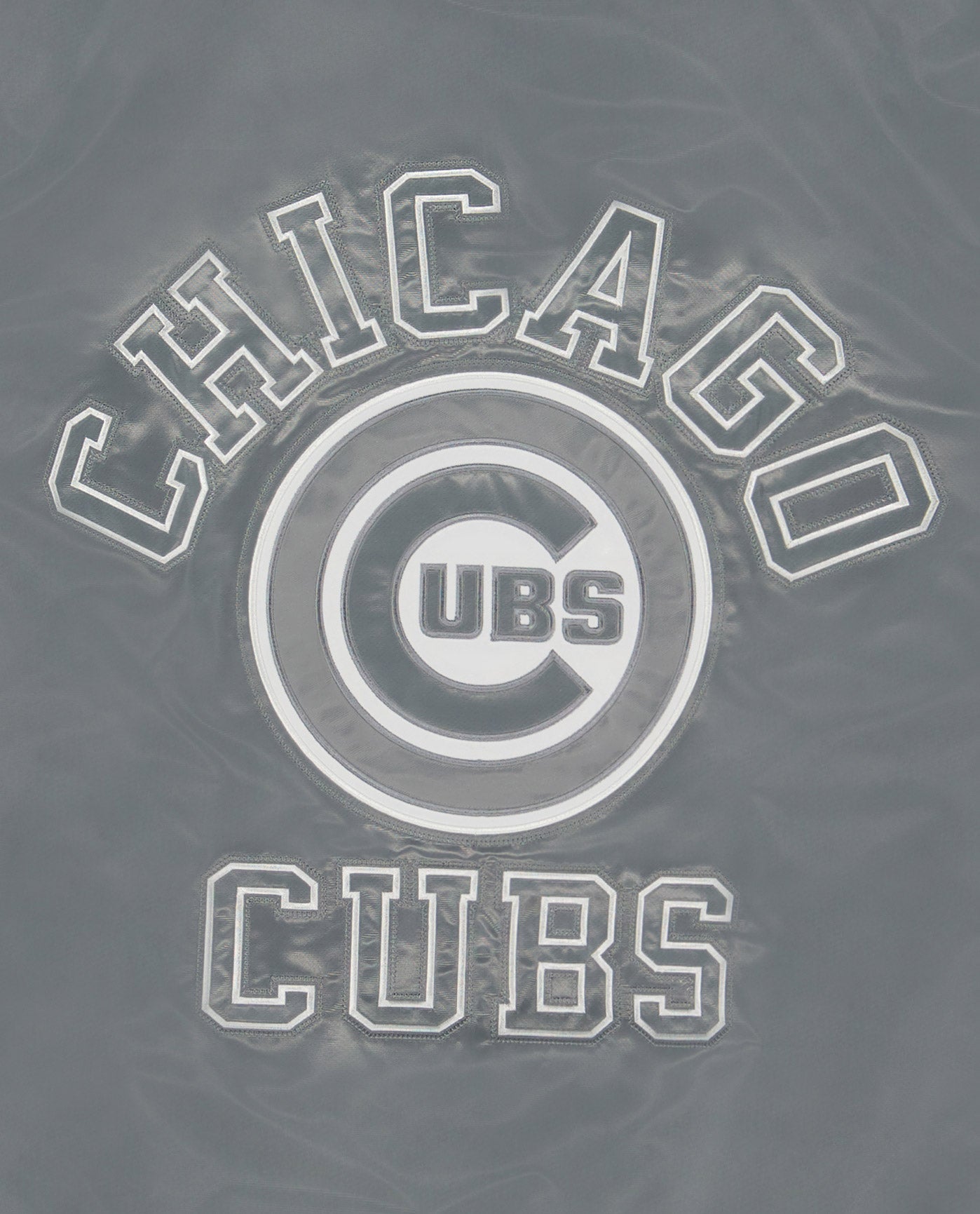 CHICAGO USB logo back graphic | Cubs Silver