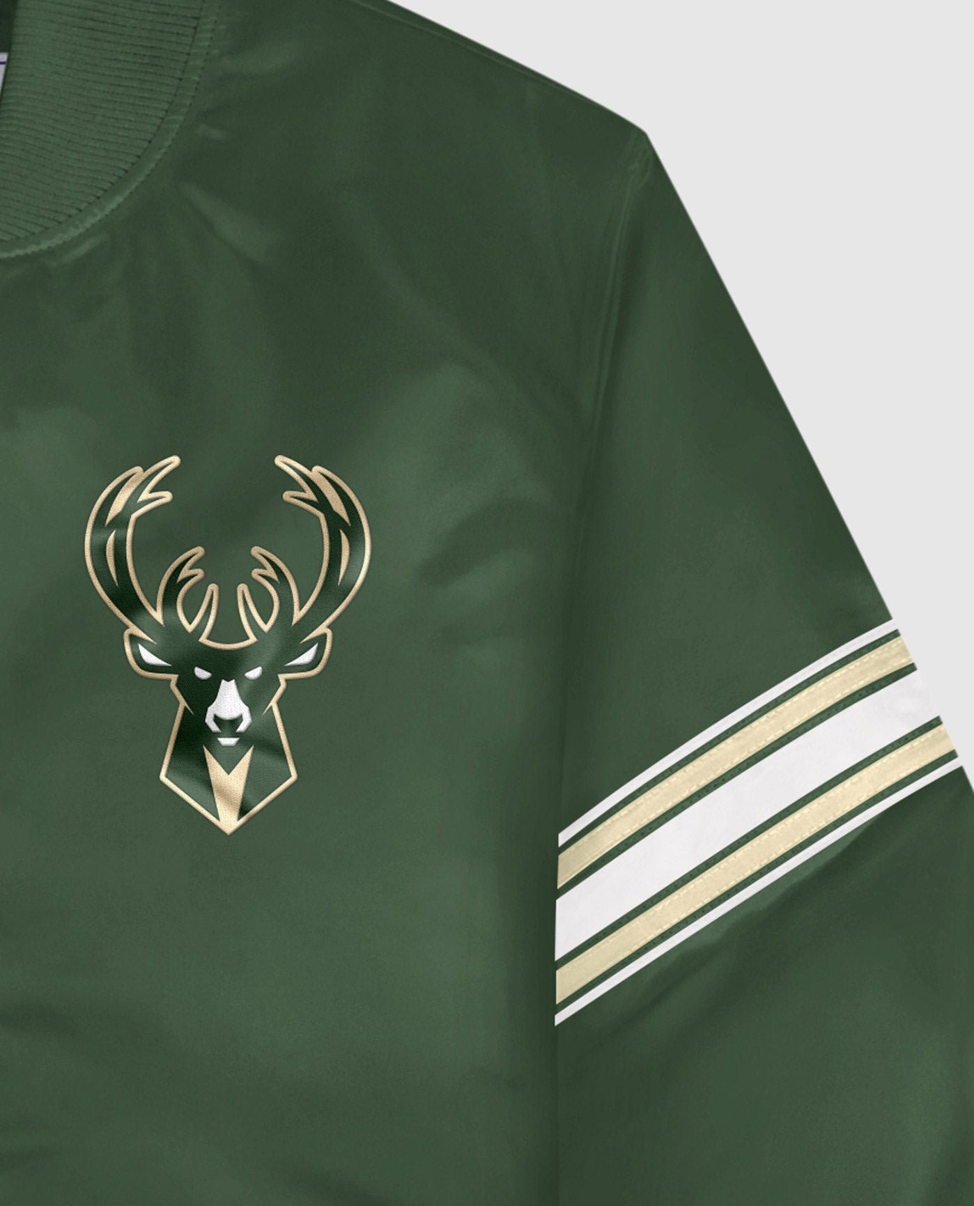 Women's Starter Hunter Green/Cream Milwaukee Bucks Split Colorblock Satin  Full-Snap Varsity Jacket