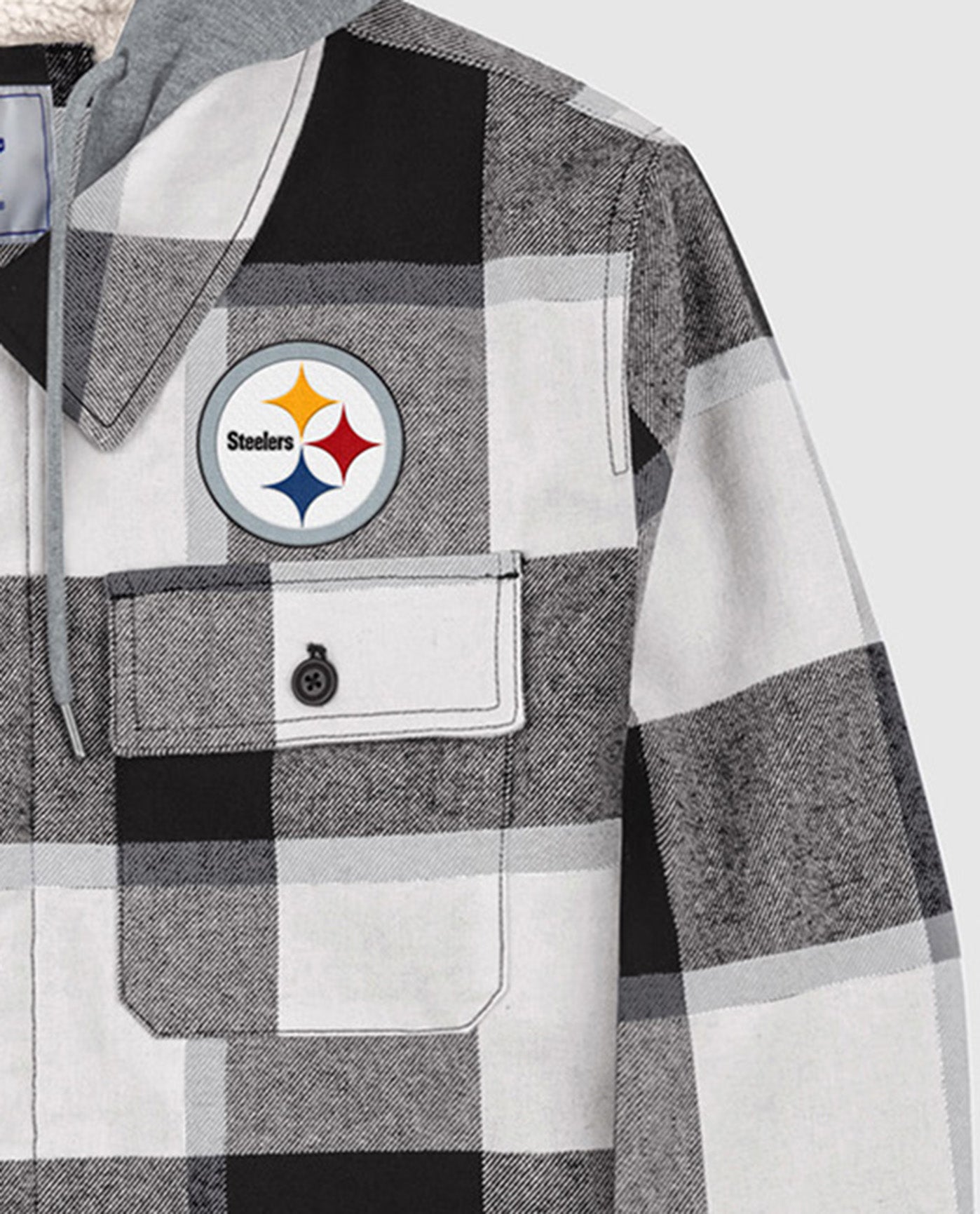 Logo On Chest Of Pittsburgh Steelers The Big Joe Sherpa Lined Plaid Jacket | Black